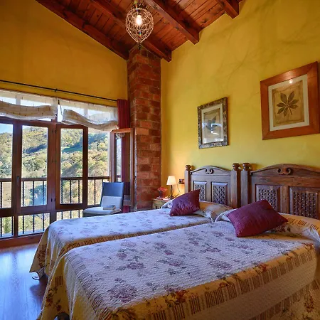 Rurales Balcon Real Senda Del Oso Appartement