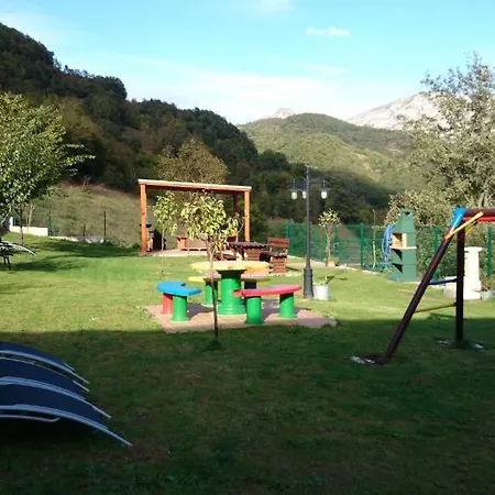 Rurales Balcon Real Senda Del Oso Appartement