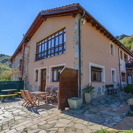 Rurales Balcon Real Senda Del Oso 캄피엘로