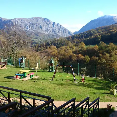 Rurales Balcon Real Senda Del Oso Appartement